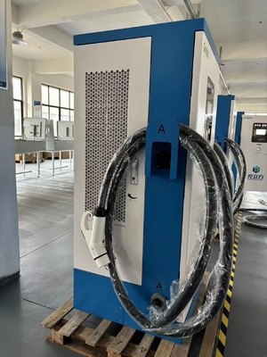 قیمت خوب 500V 750V سوئیپ کارت کد 120KW DC EV شارژر برای خودروهای انرژی جدید آنلاین