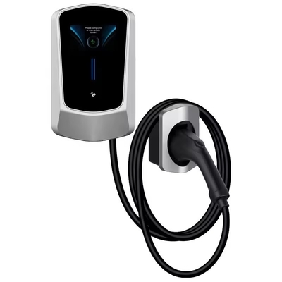 نوع برق انرژی جدید GB / T تجهیزات شارژ ماشین EV ایستگاه های شارژ EV AC 7kw شارژ EV برای وسایل نقلیه